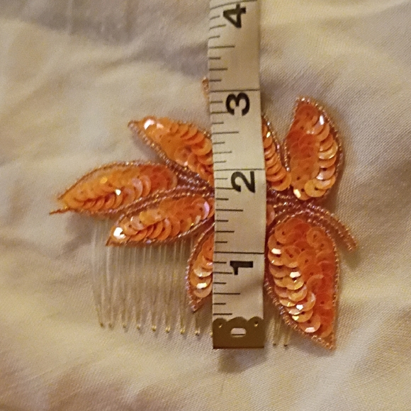 Elegant Orange Sequin Hair Comb - Picture 4 of 5